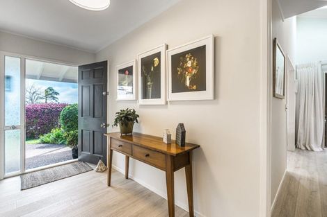 Photo of property in 1/136 Calliope Road, Stanley Point, Auckland, 0624
