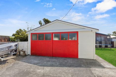 Photo of property in 41 Bass Street, Woolston, Christchurch, 8062