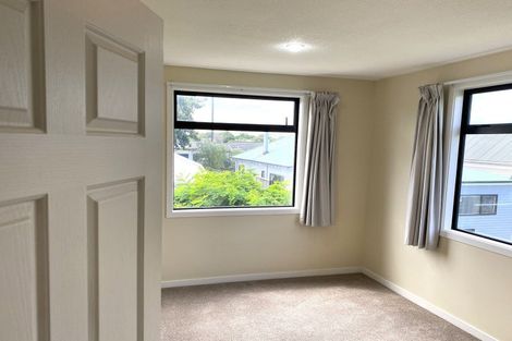 Photo of property in 16 Edgeware Road, St Albans, Christchurch, 8014