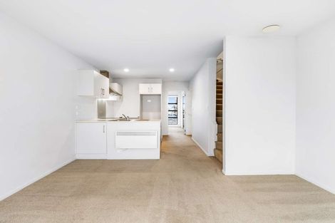 Photo of property in 17 Owens Place, Mount Maunganui, 3116