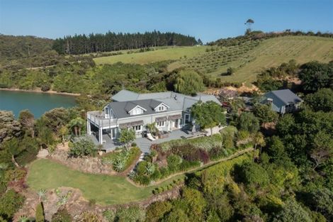 Photo of property in 860 Purerua Road, Te Ti Mangonui, Kerikeri, 0294