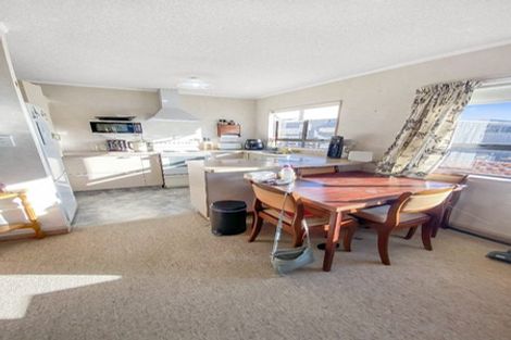 Photo of property in 56b Avondale Road, Taradale, Napier, 4112