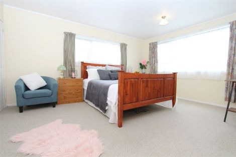 Photo of property in 51 Dominion Park Street, Johnsonville, Wellington, 6037