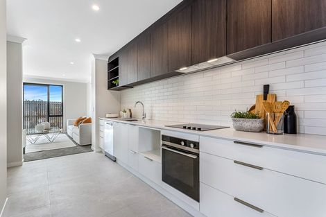 Photo of property in 12 Tima Lane, Mangere Bridge, Auckland, 2022