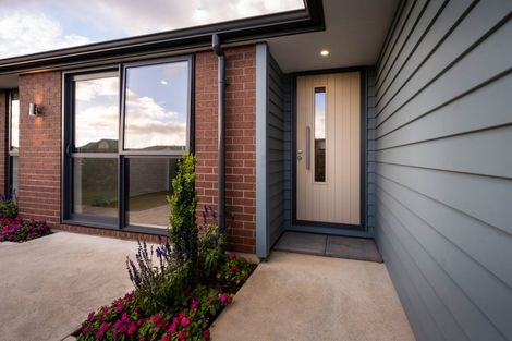 Photo of property in 29a Golf Vue Place, Castlecliff, Whanganui, 4501