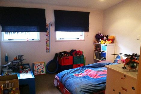 Photo of property in 16 Glenvar Road, Torbay, Auckland, 0630