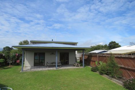 Photo of property in 16 Coates Street, Westport, 7825