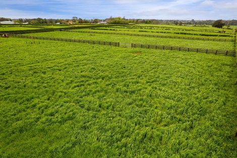 Photo of property in 312 Corbett Road, Paraite, New Plymouth, 4373