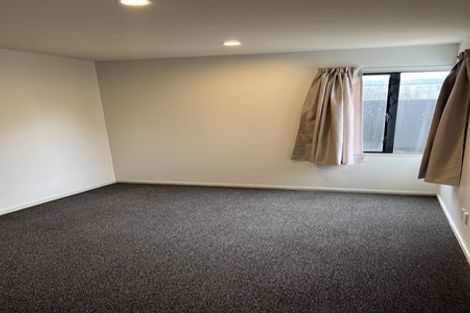 Photo of property in 24 Oakford Close, Riccarton, Christchurch, 8011