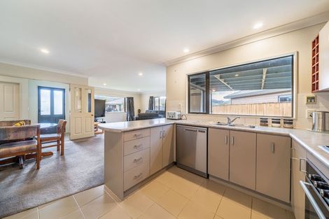 Photo of property in 13 Talbot Grove, Trentham, Upper Hutt, 5018