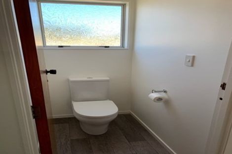 Photo of property in 18 Culzean Grove, Bell Block, New Plymouth, 4312