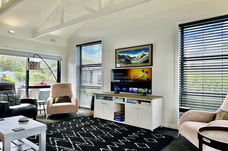 Photo of property in 4 Ahi Kaa Lane, Snells Beach, 0920