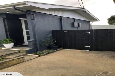 Photo of property in 4/84 Meeanee Road, Taradale, Napier, 4112