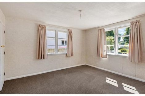 Photo of property in 34 Roche Avenue, Upper Riccarton, Christchurch, 8041