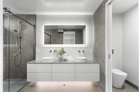 Photo of property in 4/42 Browns Road, St Albans, Christchurch, 8014