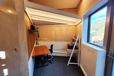 Photo of property in 47 Seymour Grove, Kingsley Heights, Upper Hutt, 5018