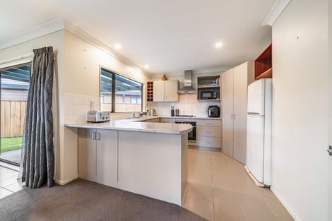 Photo of property in 13 Talbot Grove, Trentham, Upper Hutt, 5018