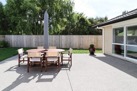 Photo of property in 60 Feist Street, Carterton, 5713