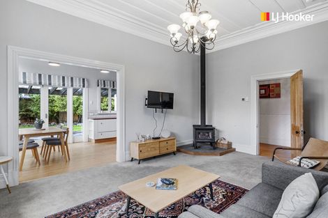 Photo of property in 73 Royal Crescent, Saint Kilda, Dunedin, 9012