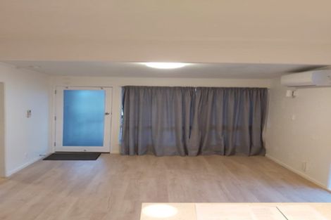 Photo of property in 2/2 Bentley Avenue, Glenfield, Auckland, 0629