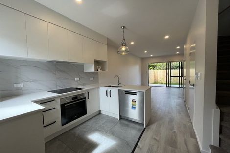 Photo of property in 29/241 Don Buck Road, Massey, Auckland, 0614