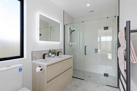 Photo of property in 28 Dynes Road, Rolleston, 7615