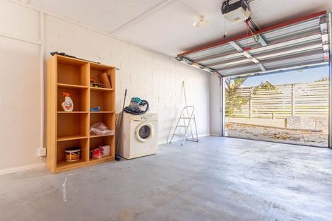 Photo of property in 6 Tahi Road, Paraparaumu Beach, Paraparaumu, 5032