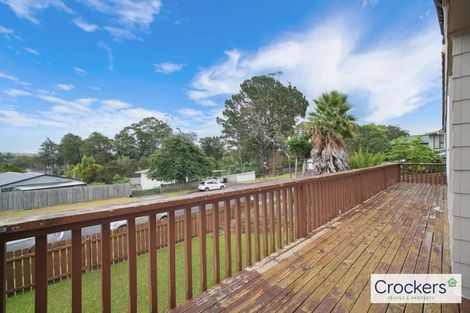 Photo of property in 21 Edgware Road, West Harbour, Auckland, 0618