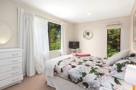 Photo of property in 14 Longitude Place, Whitby, Porirua, 5024