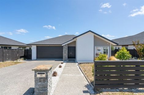 Photo of property in 12 Walter Ruddock Avenue, Kumeu, 0810