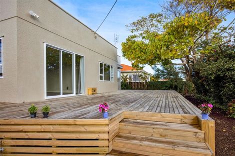 Photo of property in 58 Dixon Avenue, Hawera, 4610