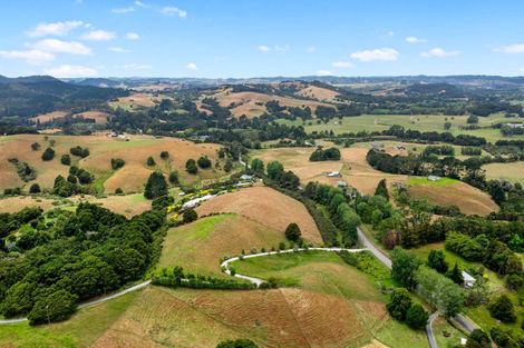 Photo of property in 71 Rapson Road, Kaukapakapa, 0871