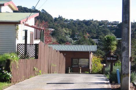 Photo of property in 61 Konini Road, Titirangi, Auckland, 0604