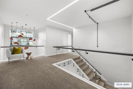 Photo of property in 4 Seawind Way, Hobsonville, 0616