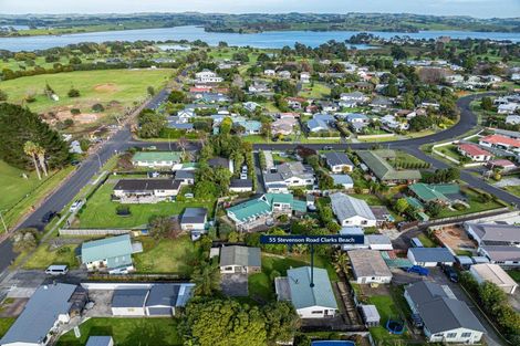 Photo of property in 55 Stevenson Road, Clarks Beach, 2122