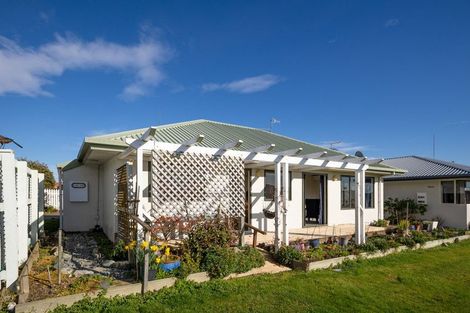 Photo of property in 21 Hawthorn Way, Richmond, 7020