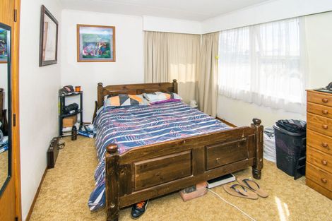 Photo of property in 97 Cameron Crescent, Masterton, 5810