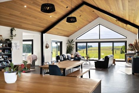 Photo of property in 470 Clinton Highway, Te Houka, Balclutha, 9273