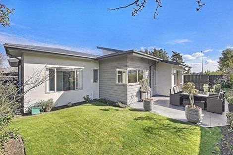Photo of property in 44 Lamorna Road, Parklands, Christchurch, 8083