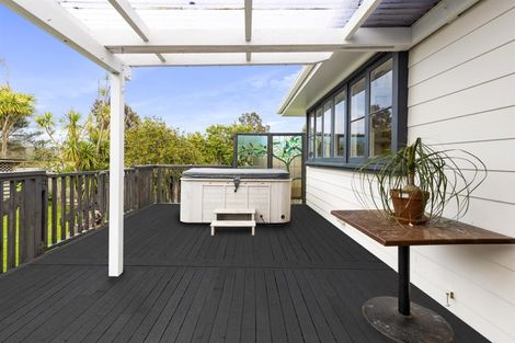 Photo of property in 106 Parkhurst Road, Parakai, 0830