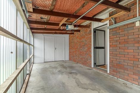 Photo of property in 70 Sandspit Road, Waiuku, 2123