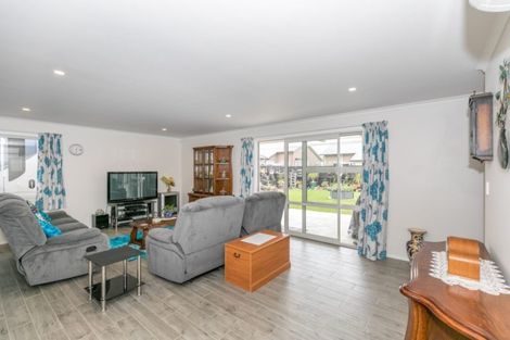 Photo of property in 31 Ladeira Place, Fitzroy, Hamilton, 3206
