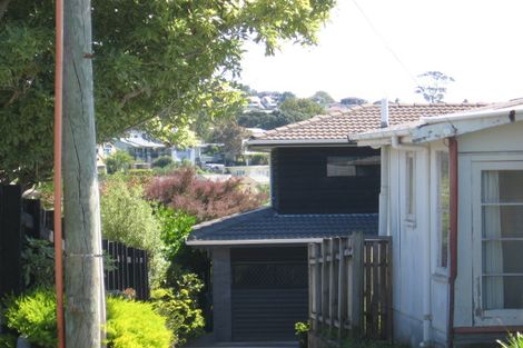 Photo of property in 1/14 Folkestone Street, Murrays Bay, Auckland, 0630