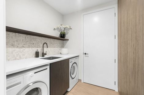 Photo of property in 9 Guardsman Place, Prebbleton, 7604