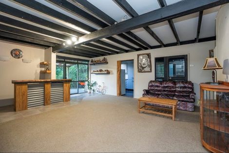 Photo of property in 408 Taiharuru Road, Taiharuru, Onerahi, 0192