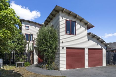 Photo of property in 117 Inwoods Close, Parklands, Christchurch, 8083