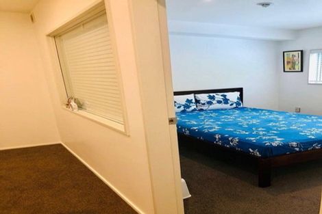 Photo of property in 49 Saddleback Grove, Karori, Wellington, 6012