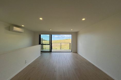 Photo of property in 3/23 Makomako Drive, Orewa, 0931
