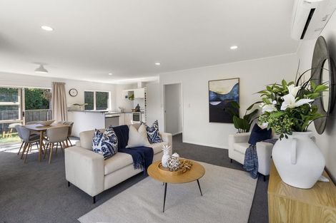 Photo of property in 1/11 Milton Road, Orewa, 0931