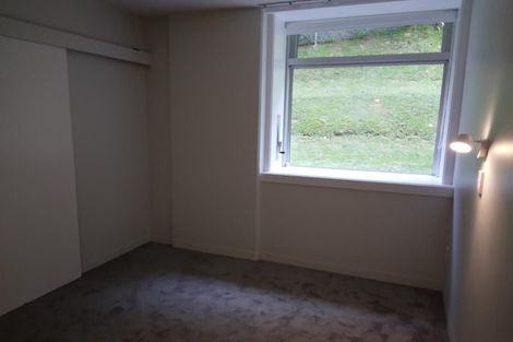 Photo of property in Jerningham Apartments, 20 Oriental Terrace, Oriental Bay, Wellington, 6011